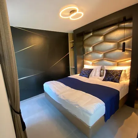 Relax Sauna Privat Finn Szaunaval Apartment *